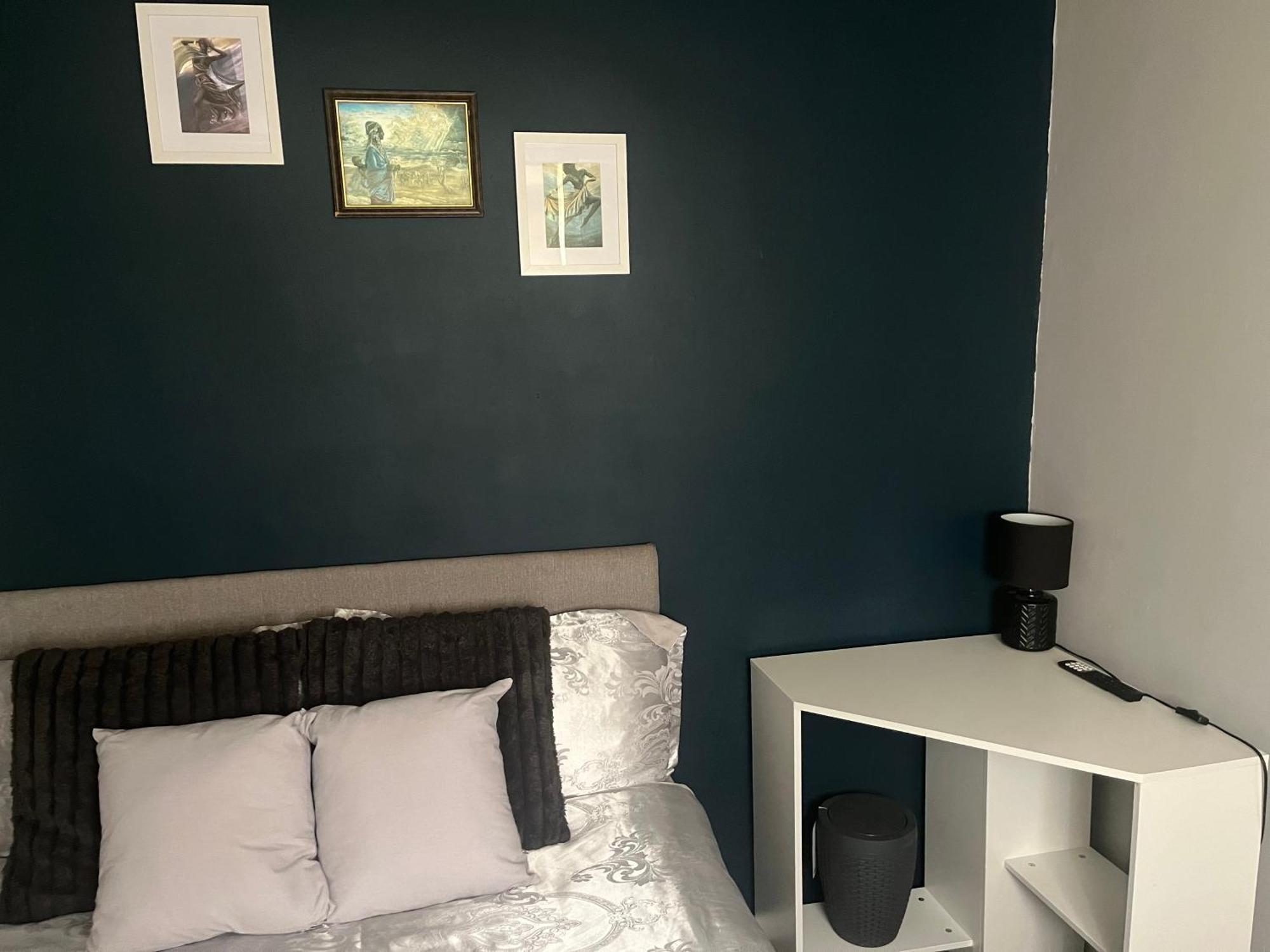 Queenomega'S Home Stay London Luaran gambar